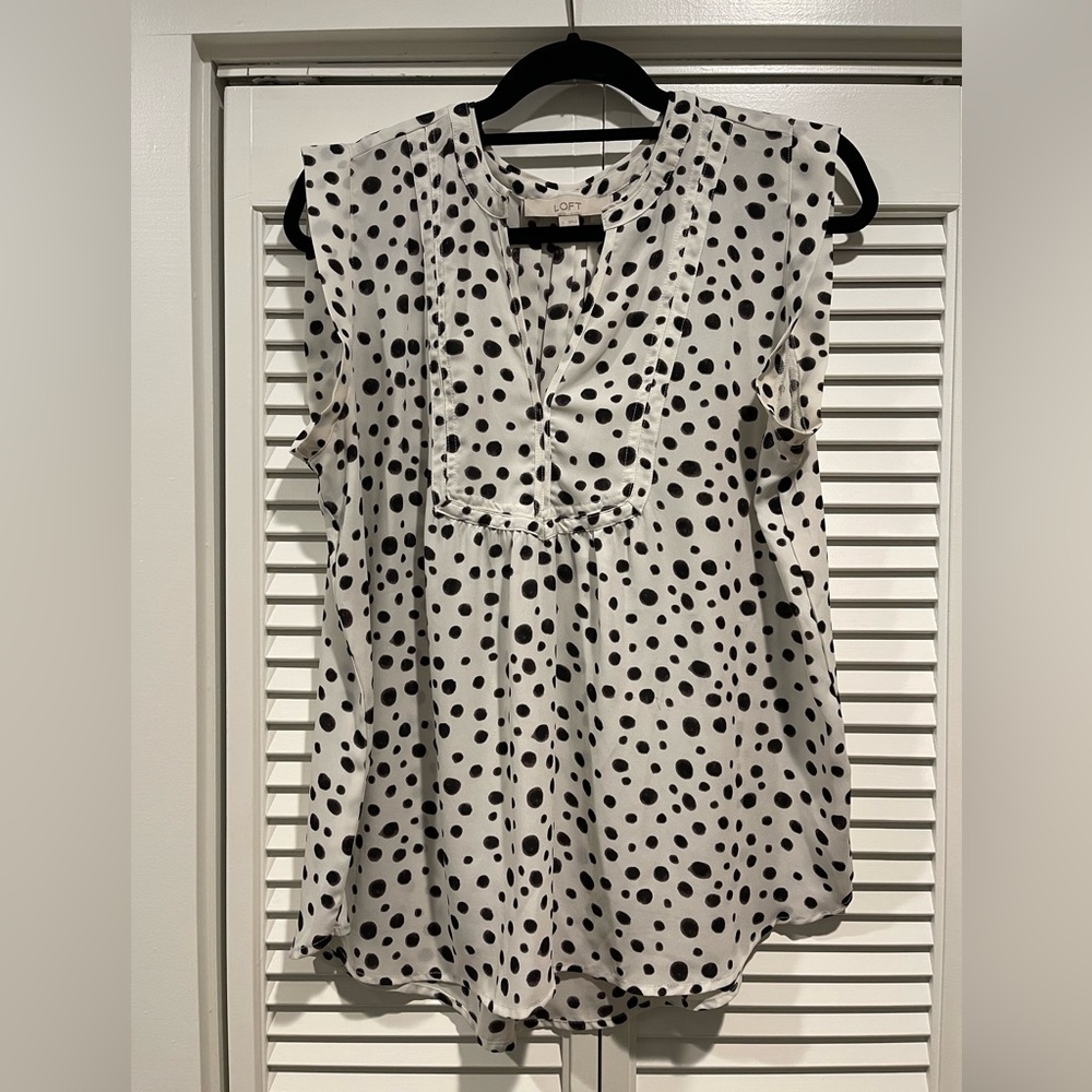 Loft Sleeveless Blouse